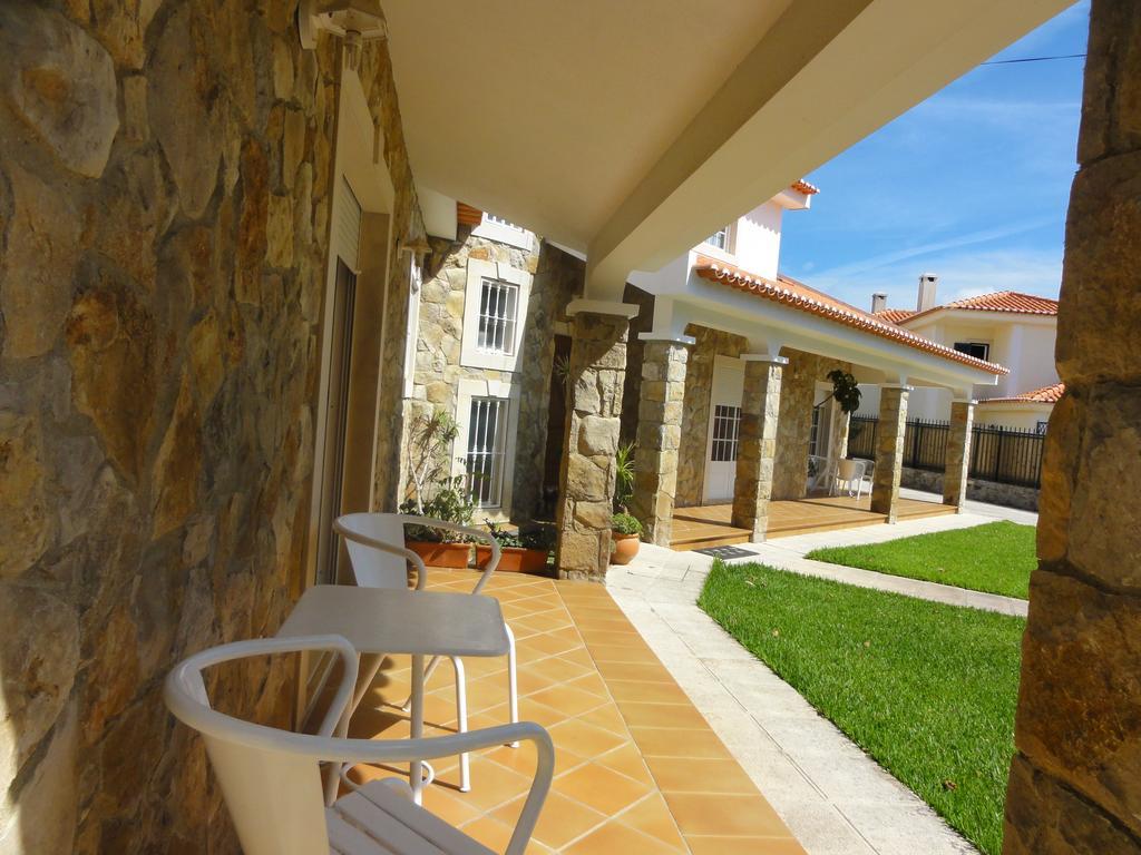 Apartamentos Em Moradia Com Jardim Cascais Bagian luar foto