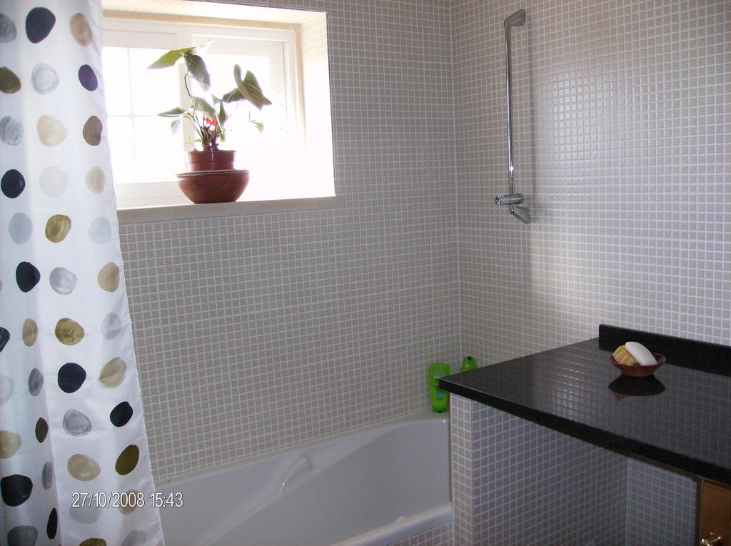 Apartamentos Em Moradia Com Jardim Cascais Bagian luar foto